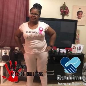 Meet your Posher, Dominique